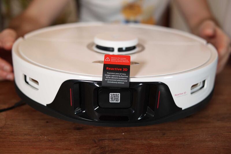 Privacy note on the Roborock S8 Pro Ultra vacuum robot.